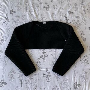 Cotton On - Black sweater
